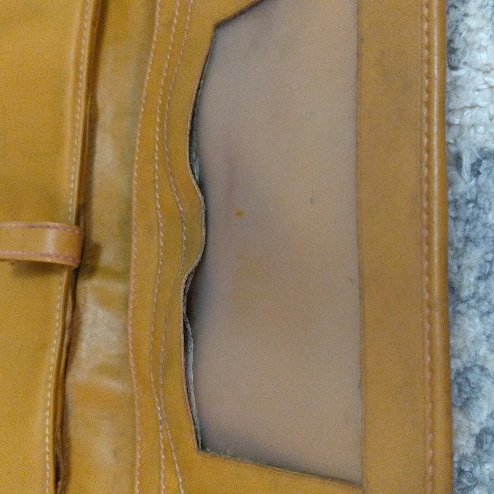 Gucci Beige Canvas Continental Wallet with Brown Leather Trim and Gold Hardware - Picture 10 of 16